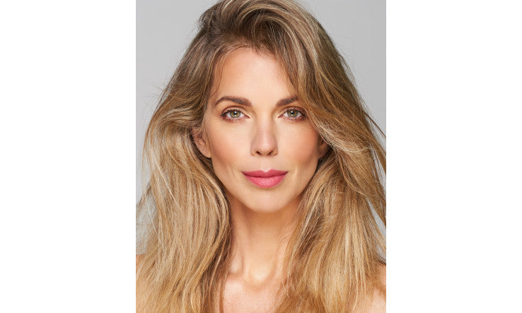 Comment réaliser le maquillage Saint-Tropez?