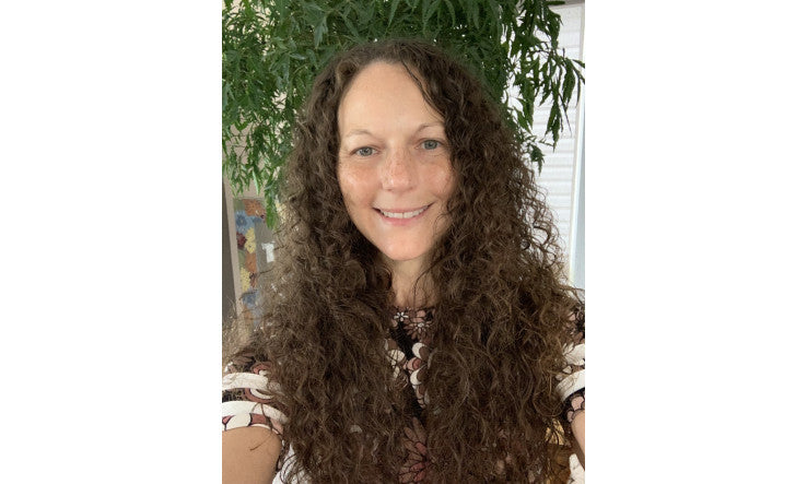 Le rituel cheveux bouclés de Julie