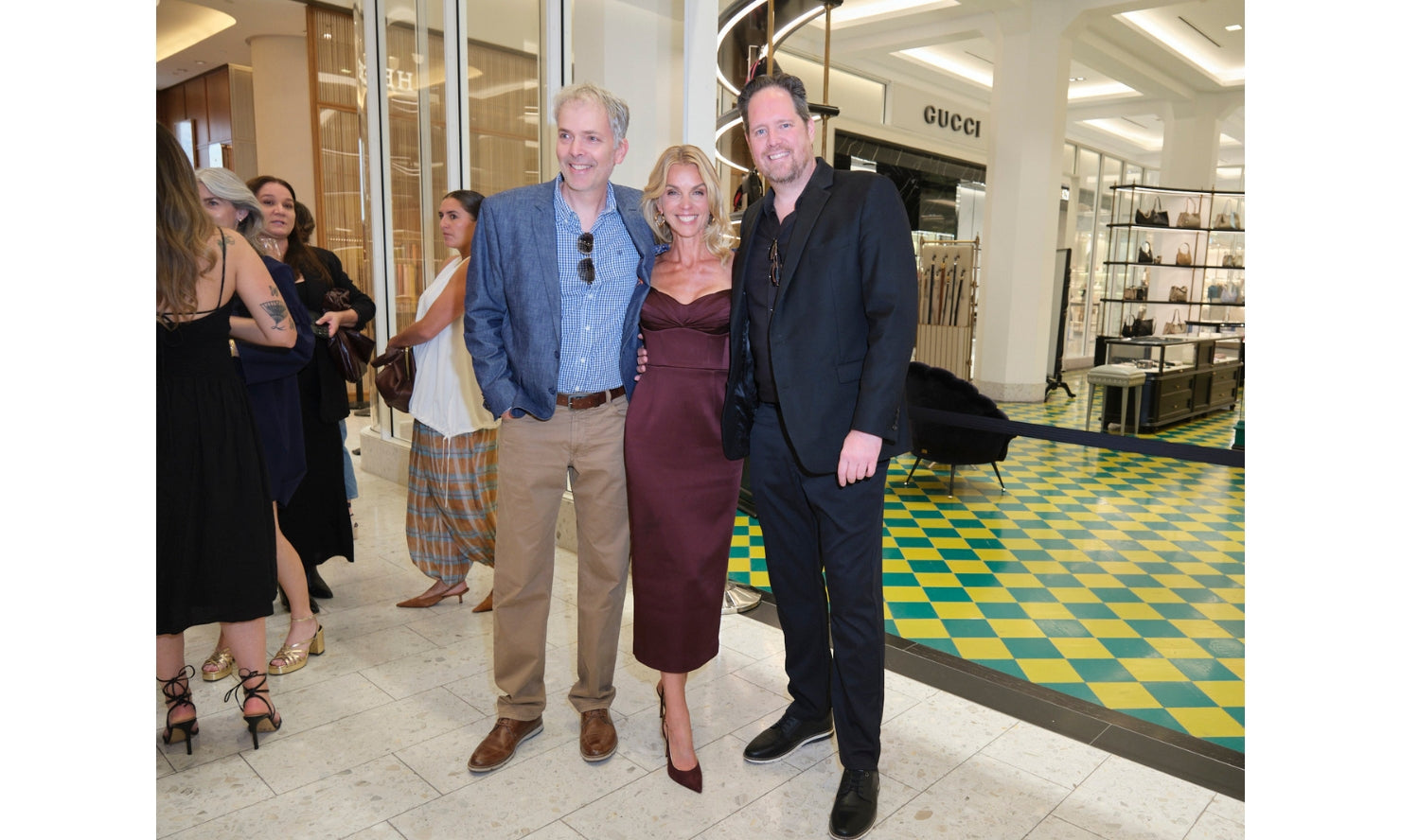 Merci pour cet accueil inoubliable chez Holt Renfrew Ogilvy