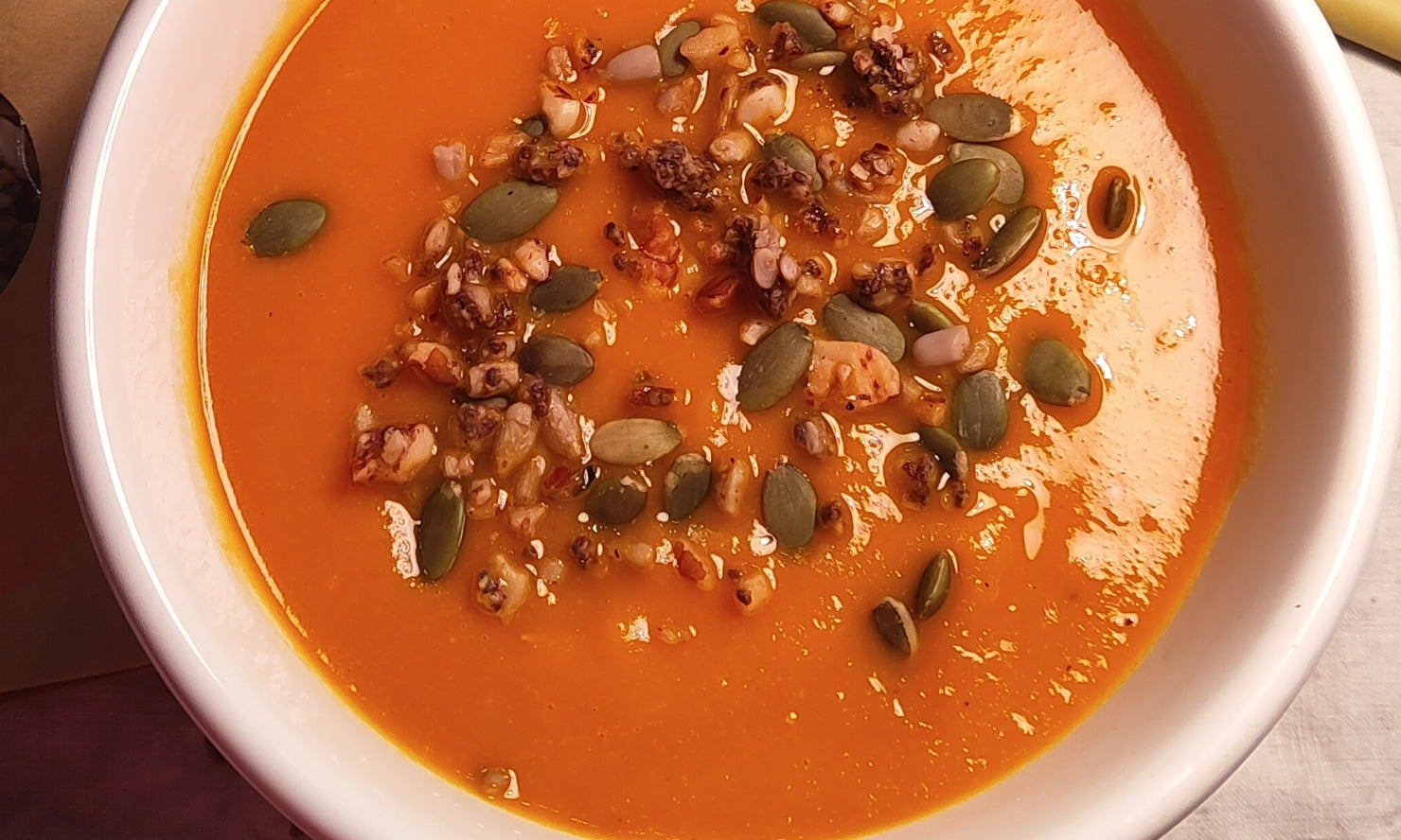 Potage de carottes à l'orange et kombucha de litchi et pêche MJ