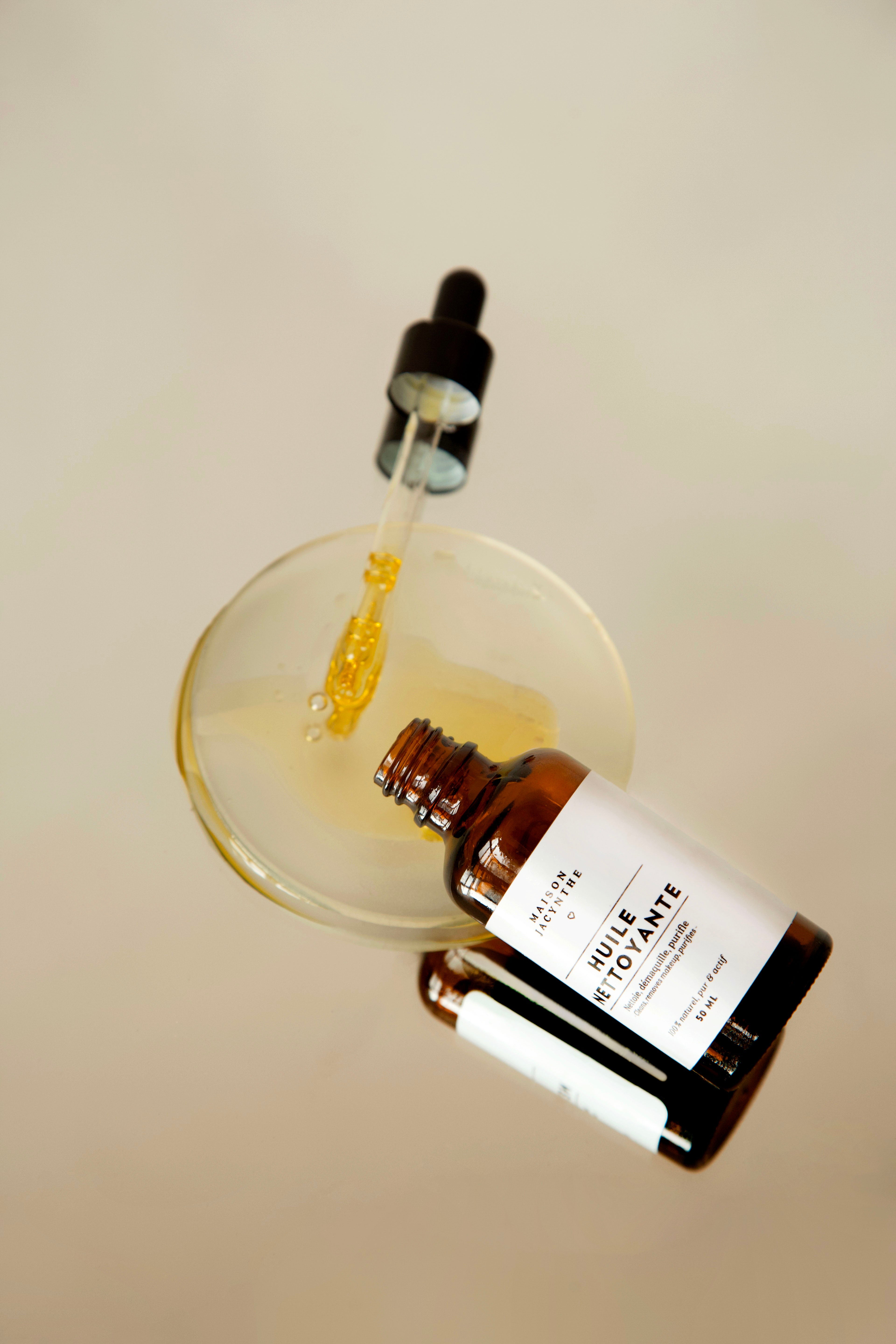 Nettoyants et démaquillants naturels pour le visage