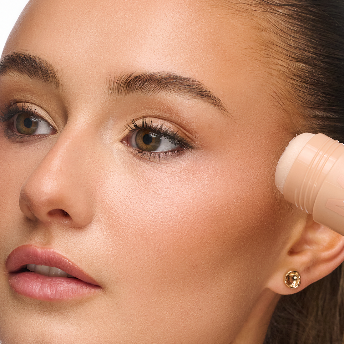 Dewy - Base de teint en bâton