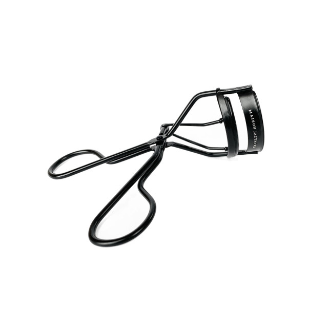 Eyelash curler